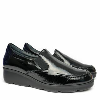 SOFFICE SOGNO LIGHTWEIGHT MOCCASIN IN BLACK SHINY LEATHER AND ELASTICIZED FABRIC