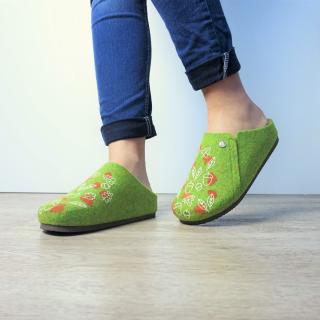 DEFONSECA GREEN FELT SLIPPERS WITH LEAVES