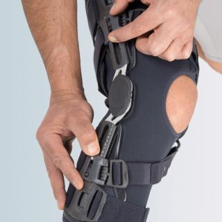 sanitariaweb en p1162324-fgp-m-3-s-line-oa-single-compartmental-calibrated-adjustment-knee-brace-for-varus-valgus 007