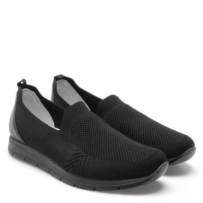 ENVAL SOFT BLACK MOCCASIN WITH WIDE FIT AND REMOVABLE FOOTBED