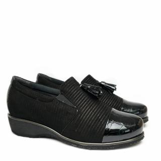 ALICE MOCCASIN SHOE IN SUEDE AND BLACK GLOSSY LEATHER WITH REMOVABLE FOOTBED FRINGES