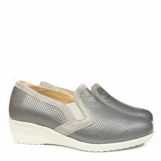 DUNA SLIP-ON SHOE IN GRAY PERFORATED LEATHER WITH REMOVABLE FOOTBED