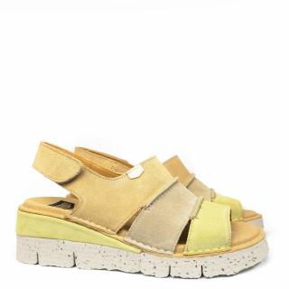 ON FOOT WOMEN'S SANDALS IN YELLOW SUEDE WITH WEDGE AND SNAP