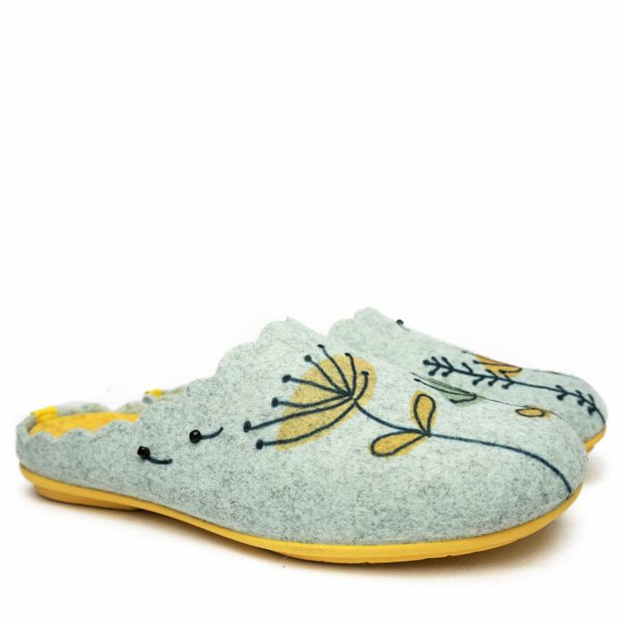 DIAMANTE FELT SLIPPER WITH REMOVABLE FOOTBED WITH GREEN FLOWERS